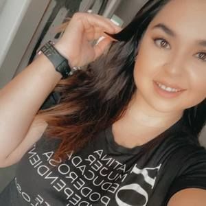 Meet your Posher, Karenn